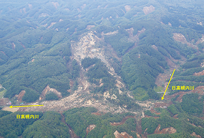 平成30年北海道胆振東部地震による大規模地すべり